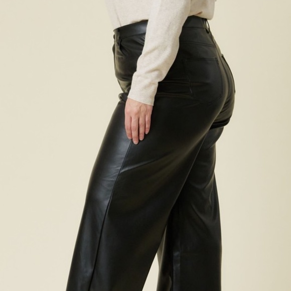 18 - VEGAN LEATHER WIDE LEG PANT - PLUS SIZE - Picture 10 of 11